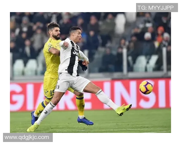 切沃与尤文图斯激战正酣进球精彩瞬间回顾与分析 切沃与尤文图斯激战正酣进球精彩瞬间回顾与分析