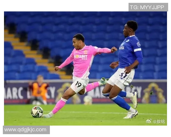 卡迪夫城主场迎战布伦特球队全力争胜展现实力对决 卡迪夫城主场迎战布伦特球队全力争胜展现实力对决