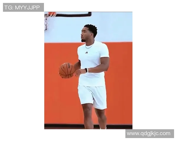 多诺万米切尔的篮球之路与未来展望:从天才少年到NBA明星的成长历程 多诺万米切尔的篮球之路与未来展望:从天才少年到NBA明星的成长历程